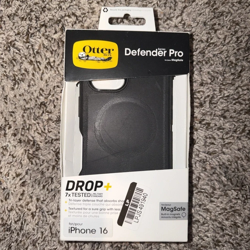 OtterBox Defender Pro Series MagSafe Case for Apple iPhone 16 - Black